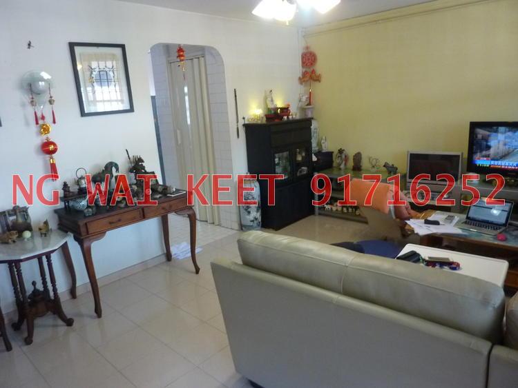 Hougang Avenue 10 thumbnail photo